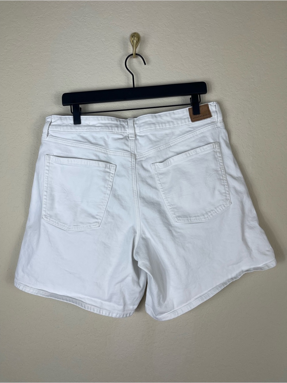 American Eagle Low Rise Baggy Loose Shorts Size 12 - Picture 9 of 9